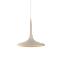 Falling Leaf Pendelleuchte von GRAU aus Aluminium mit minimalistischer Form und warm dimmbarem Licht für modernes Lichtdesign.