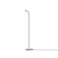 Parrot Floor Stehleuchte von GRAU in Silver – Seitenansicht, eloxiertes Aluminium, schwenkbarer Leuchtenkopf, moderne dimmbare LED-Stehleuchte für Wohnzimmer und Schlafzimmer